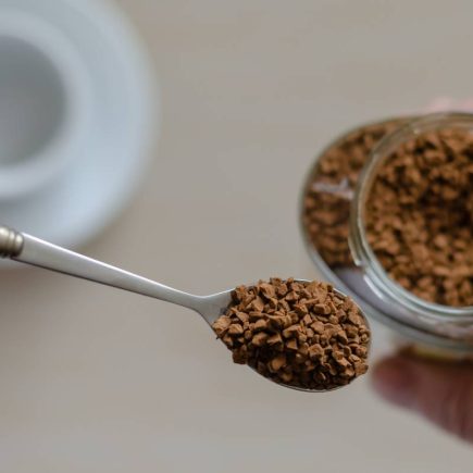 Café soluble : la tasse parfaite sans machine ni filtre