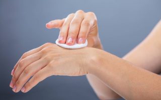 Argent colloïdal : l'antiseptique naturel pour un nettoyage en profondeur