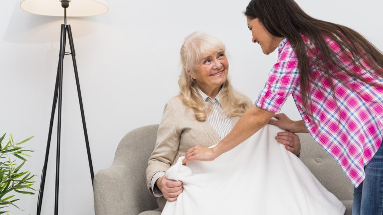 Quelle agence d&rsquo;aide à domicile choisir après une sortie d&rsquo;hospitalisation ?